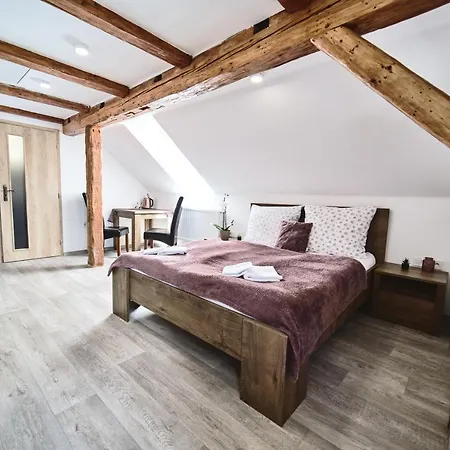 U Trautyho 3* Zadni Chodov